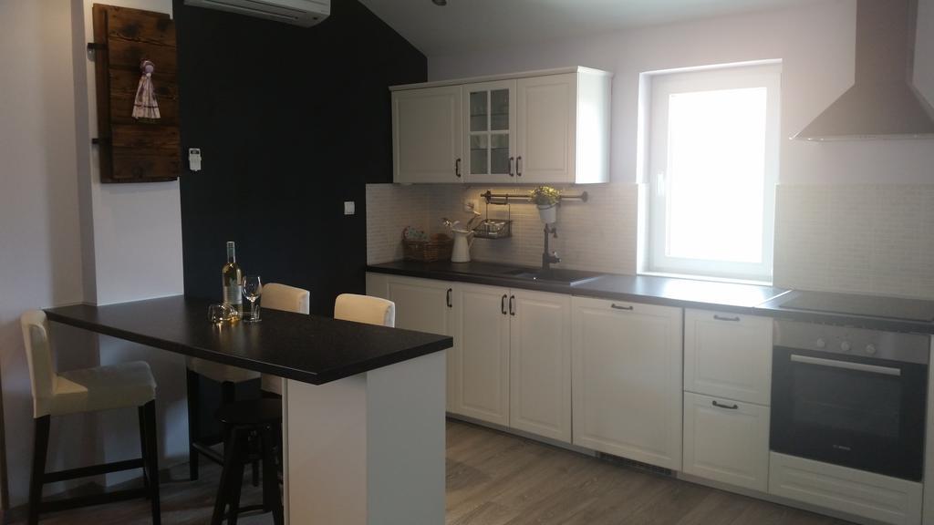 Apartment Diminic Melin كريس المظهر الخارجي الصورة